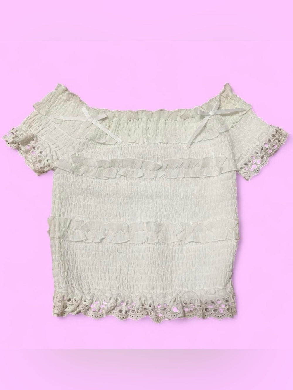 LIZ LISA White Off-Shoulder Ruffle Eyelet Crop Top